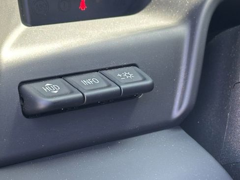 Used 2024 GMC Sierra 2500 Denali Ultimate AWD/4WD image 21