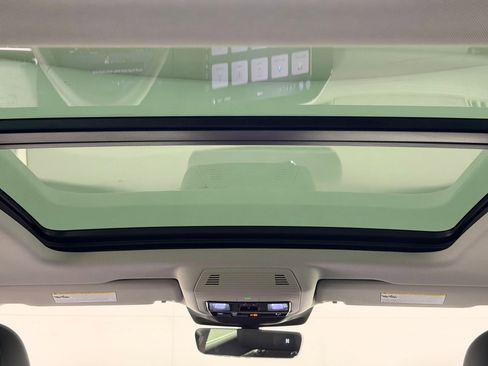 New 2026 Audi Q3 quattro 2.0T image 18