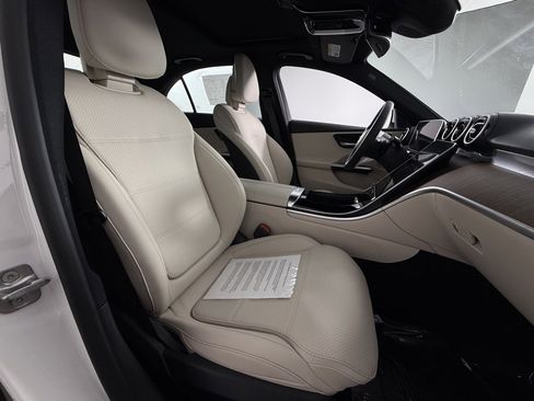 Certified 2024 Mercedes-Benz C 300 4MATIC Sedan image 27