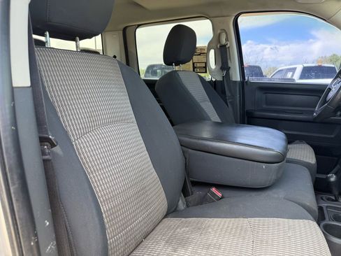 Used 2010 Dodge Ram 2500 Truck ST w/ ST Popular Equipment Group AWD/4WD image 15