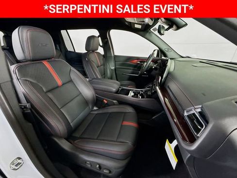 New 2026 Chevrolet Traverse RS image 32