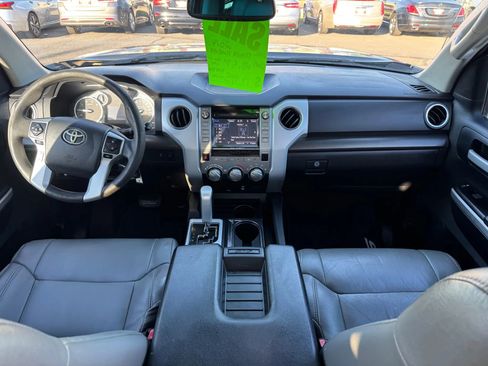 Used 2014 Toyota Tundra SR5 image 9