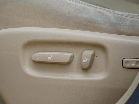 Used 2012 Lexus RX 350 RX 350 Sport Utility 4D image 39