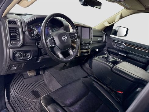 Used 2019 RAM 1500 Laramie image 3