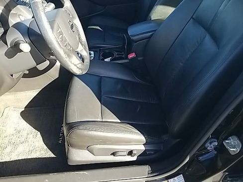 Used 2012 Nissan Altima 2.5 SL w/ 2.5SL Pkg image 13