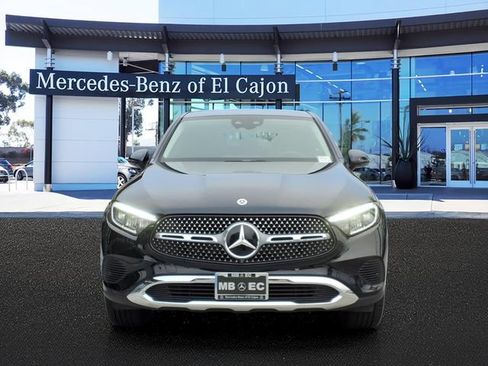 Certified 2025 Mercedes-Benz GLC 300 4MATIC image 2