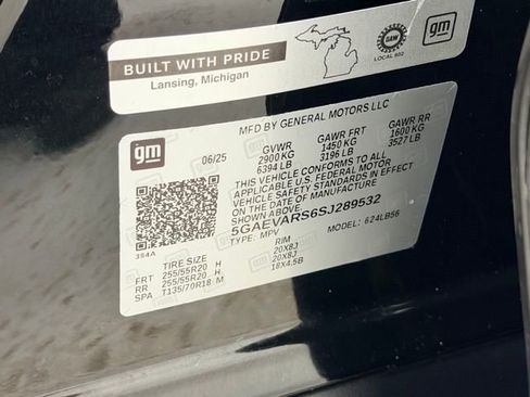 Certified 2025 Buick Enclave Preferred image 23