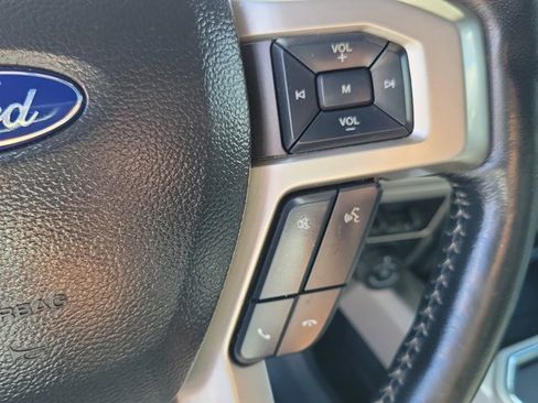 Used 2022 Ford F250 Lariat w/ Lariat Ultimate Package image 27