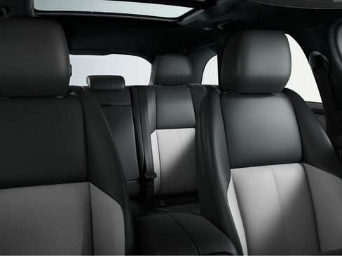New 2026 Land Rover Range Rover Velar S AWD/4WD image 6