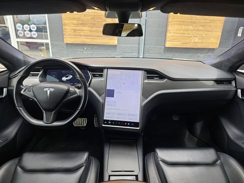 Used 2021 Tesla Model S Performance AWD/4WD image 21