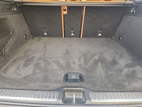 Used 2022 Mercedes-Benz GLC 300 image 24