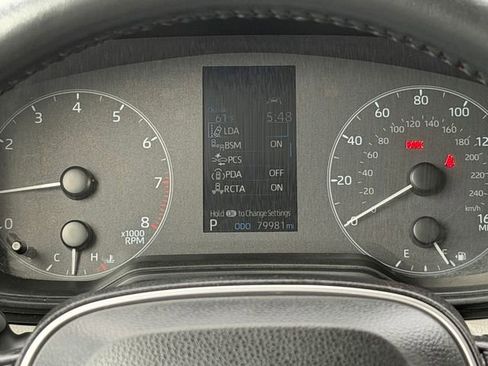 Certified 2023 Toyota Corolla Cross LE image 29