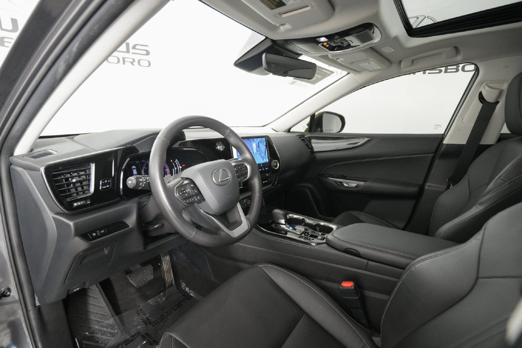 Certified 2026 Lexus NX 350 AWD w/ Accessory Package (2T) image 10