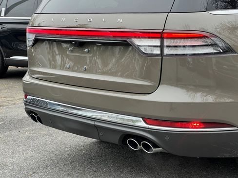 New 2026 Lincoln Aviator Reserve image 5