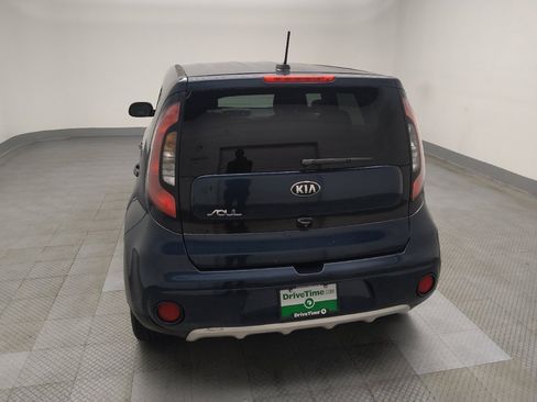 Used 2017 Kia Soul + FWD image 6