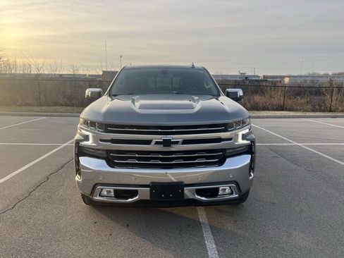 Used 2021 Chevrolet Silverado 1500 LTZ image 2