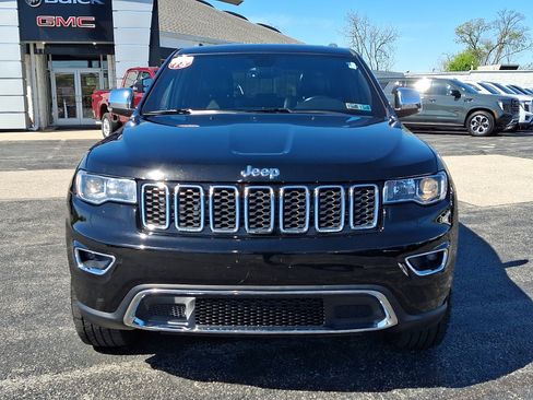 Used 2018 Jeep Grand Cherokee Limited AWD/4WD image 3