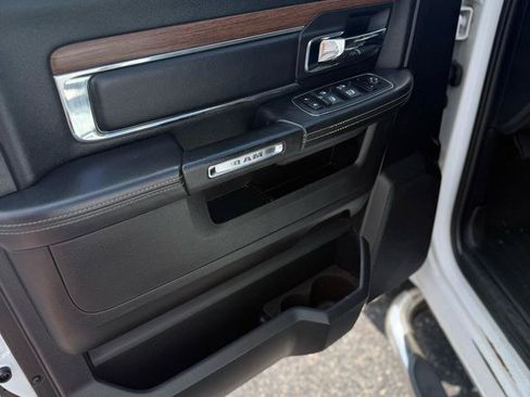 Used 2015 RAM 1500 Laramie w/ Convenience Group AWD/4WD image 12
