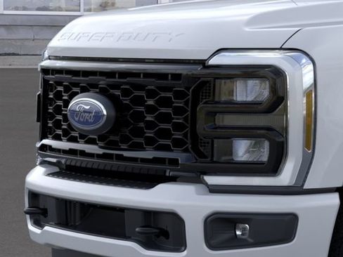 New 2026 Ford F350 XL w/ STX Appearance Package AWD/4WD image 17