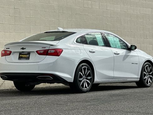 Used 2023 Chevrolet Malibu RS w/ LPO, Floor Liner Package FWD image 4