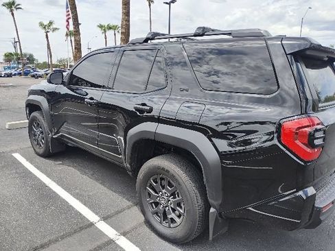 Used 2025 Toyota 4Runner SR5 AWD/4WD image 16