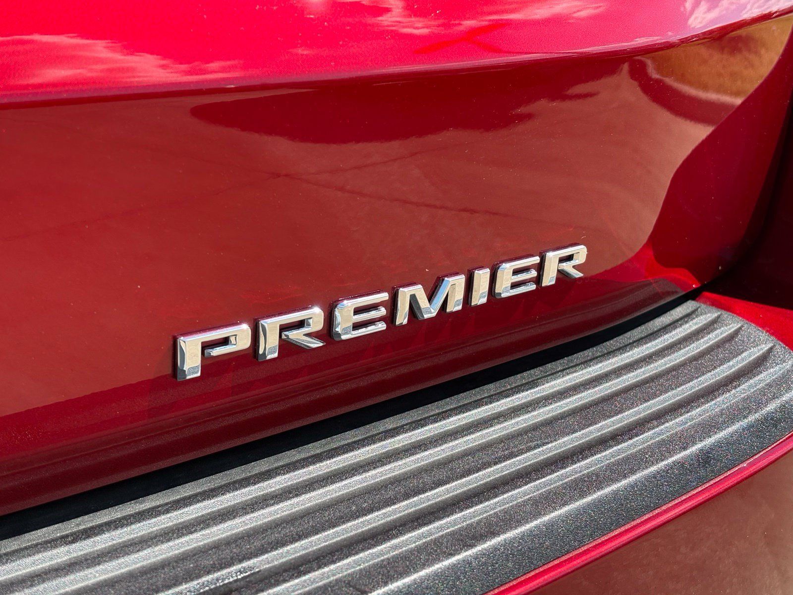 Certified 2026 Chevrolet Tahoe Premier RWD image 11