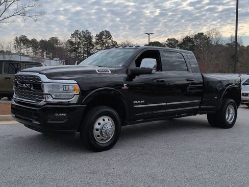 Used 2024 RAM 3500 Limited image 7