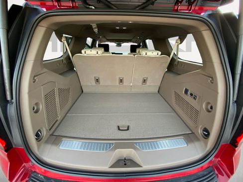 New 2026 GMC Yukon XL Denali w/ Advanced Technology Package image 12