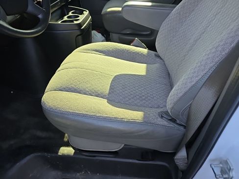 Used 2017 Chevrolet Express 3500 LT w/ LT Preferred Equipment Group image 11