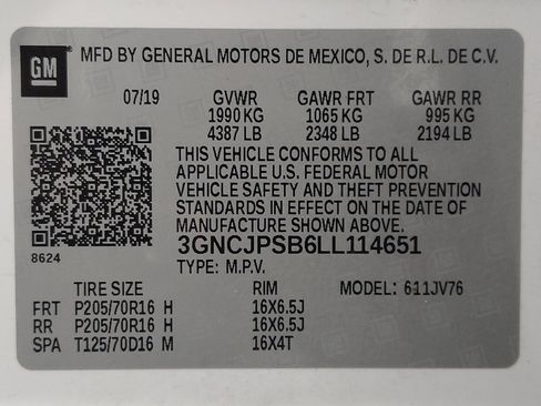 Used 2020 Chevrolet Trax LT w/ LT Convenience Package AWD/4WD image 33