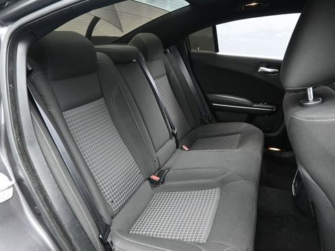 Used 2018 Dodge Charger GT image 26