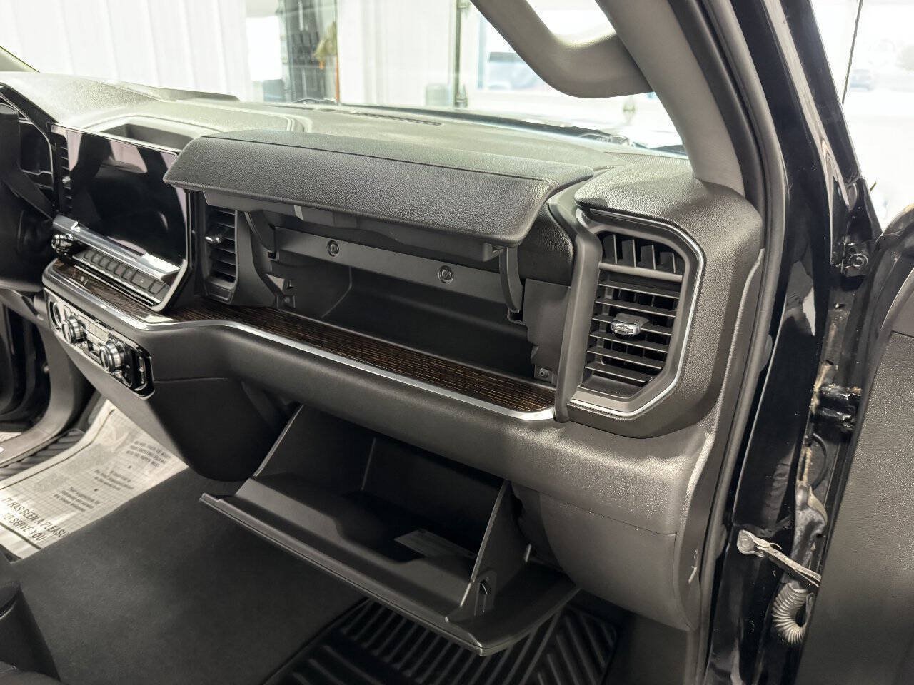 Used 2023 GMC Sierra 1500 Elevation AWD/4WD image 17