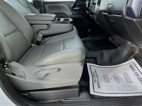 Used 2018 Chevrolet Silverado 1500 W/T w/ Trailering Package AWD/4WD image 31