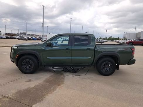Used 2025 Nissan Frontier Pro-X RWD image 9