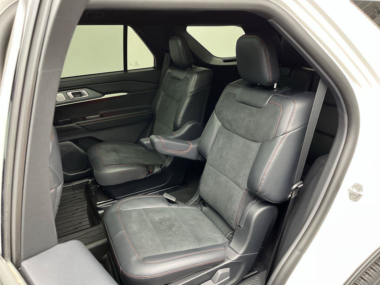 Used 2026 Ford Explorer ST w/ Sun And Sound Package AWD/4WD image 12