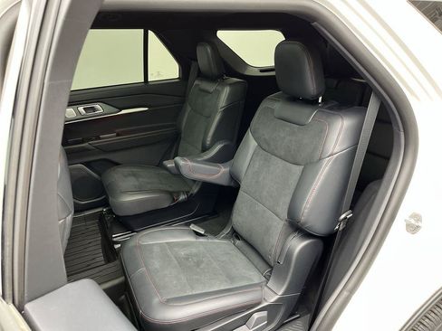 Used 2026 Ford Explorer ST w/ Sun And Sound Package AWD/4WD image 12