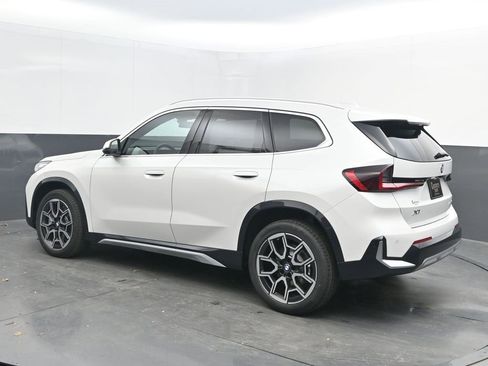 New 2026 BMW X1 xDrive28i w/ Convenience Package image 5