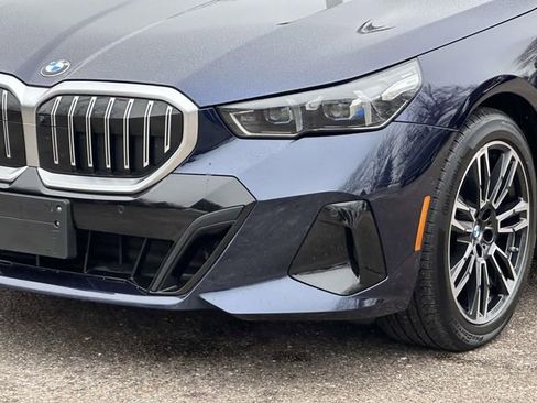 Certified 2025 BMW 530i xDrive w/ M Sport Package image 13