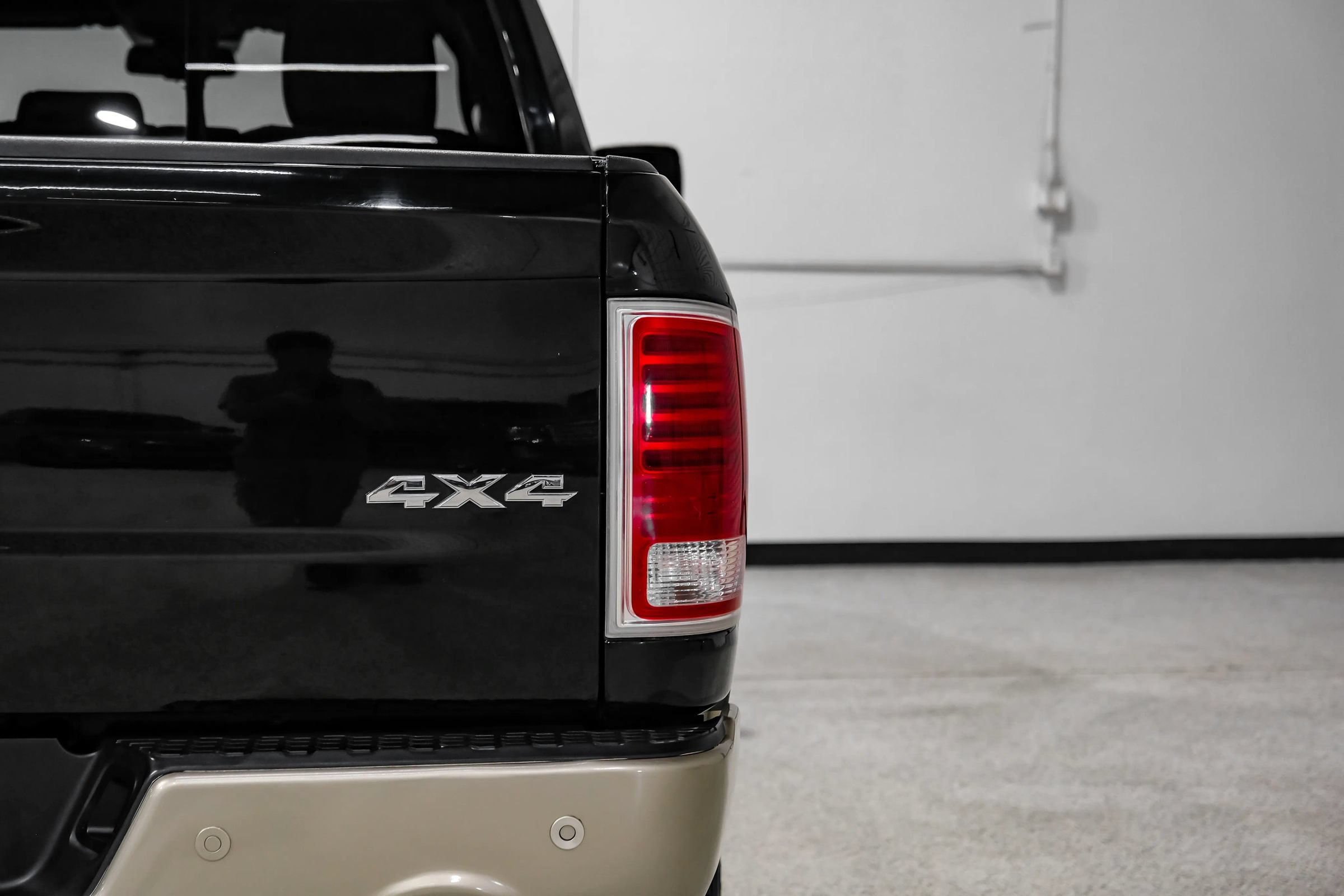 Used 2016 RAM 1500 Laramie Longhorn w/ Convenience Group AWD/4WD image 62
