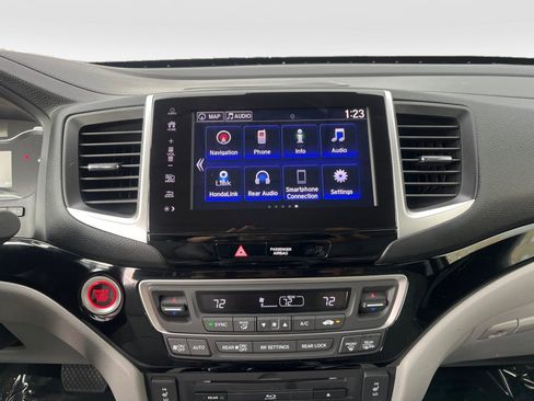 Used 2017 Honda Pilot Touring image 20