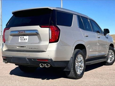 Used 2021 GMC Yukon Denali image 5