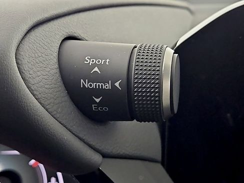 Certified 2025 Lexus ES 350 w/ Premium Package image 26