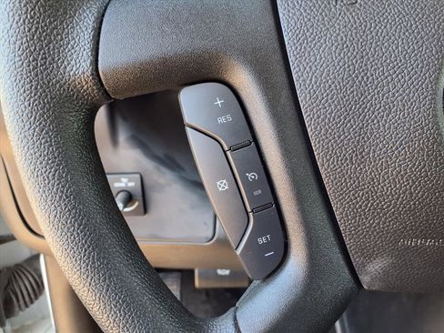 New 2025 GMC Savana 3500 Work Van w/ Power Convenience Package image 12