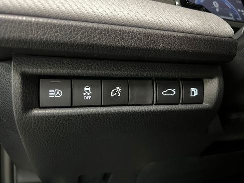 New 2026 Toyota Camry SE image 30