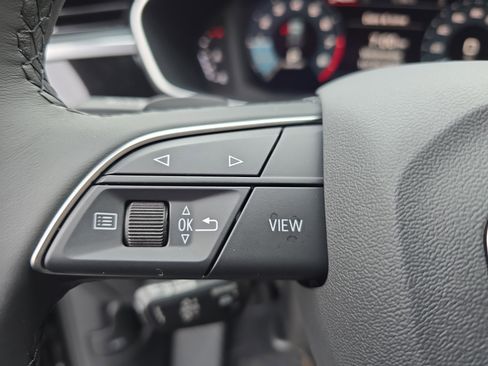 New 2025 Audi Q3 2.0T Premium image 17
