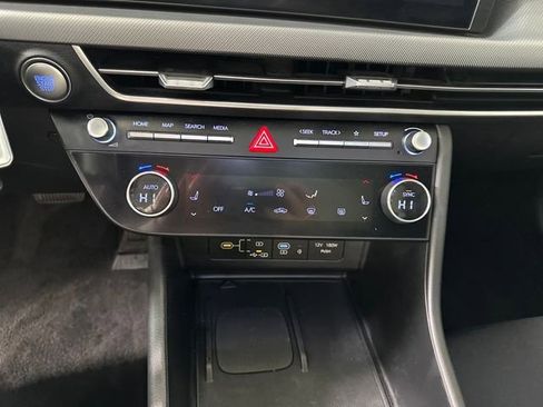 Used 2024 Hyundai Sonata SEL w/ Convenience Package FWD image 23