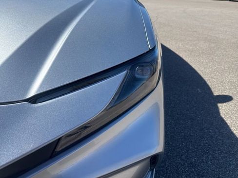 Used 2025 Toyota Camry LE image 9