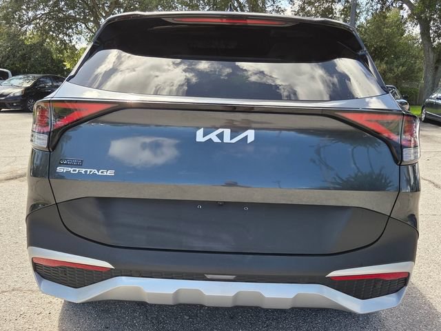 Used 2025 Kia Sportage EX w/ Premium Package FWD image 6