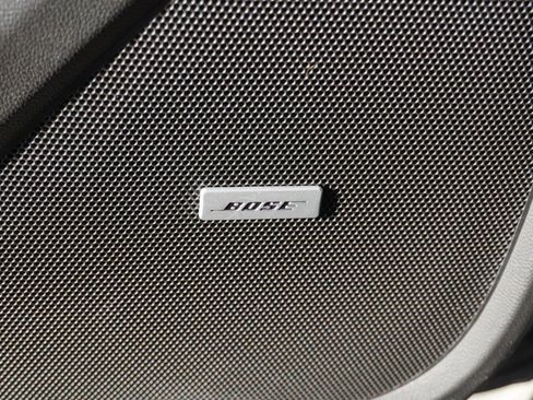 Used 2019 Chevrolet Traverse RS image 22