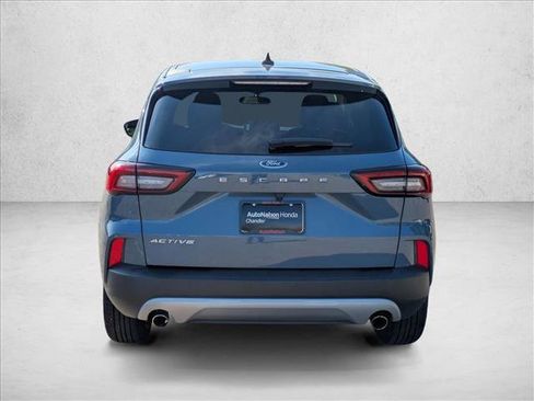 Used 2024 Ford Escape Active image 6
